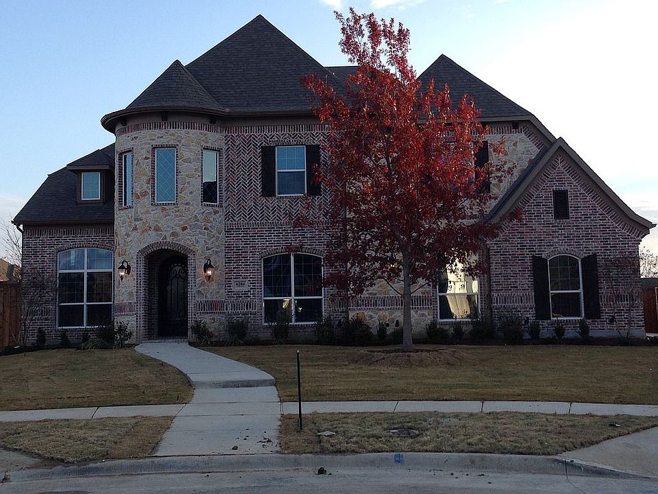 1st image of 6284 Amalfi Dr