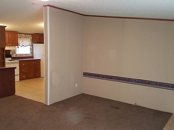 5th image of 5204 Oak Springs Dr
