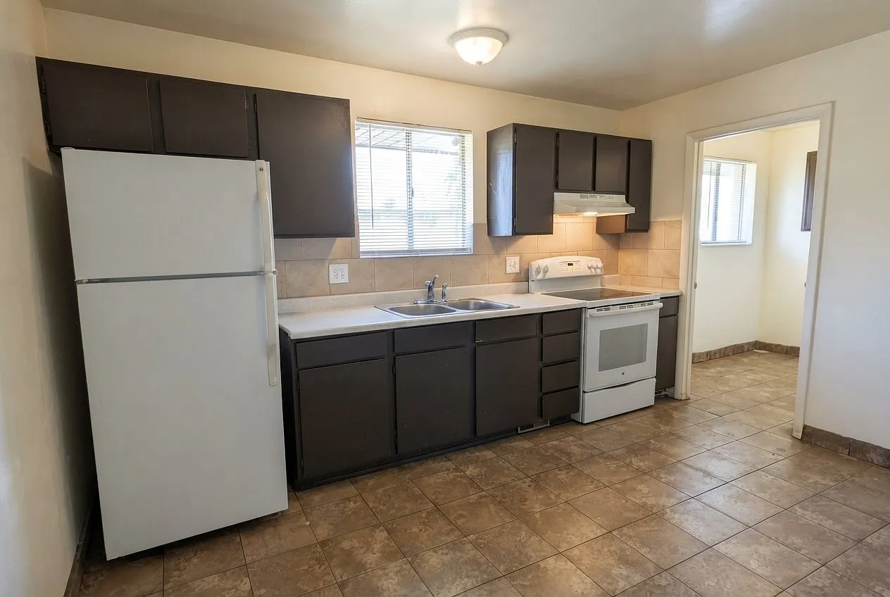 3268 S 4180 W — Photo 3