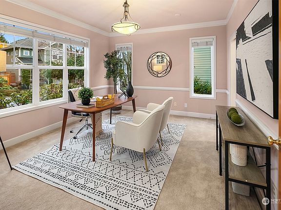 4th image of 1554 NE Iris Street