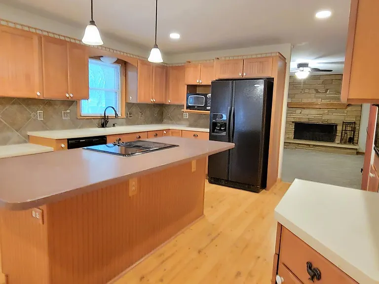 14411 W Maple St — Photo 12