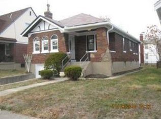 1806 Garden Ln, Cincinnati, OH 45237