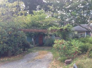 10525 41st Pl NE, Seattle, WA 98125