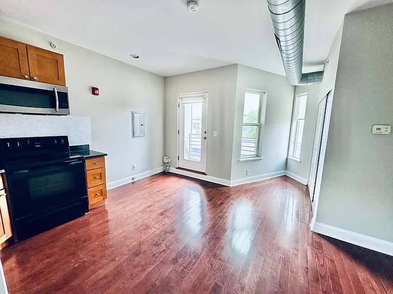 1613 Frankford Ave #O3 — Photo 6