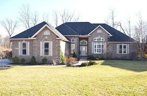 <B>BACK ON MARKET after going pending in only 2 days!!</B> No fault of the house or the seller...GREAT OPPORTUNITY