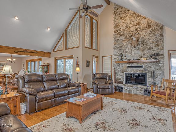 3rd image of 11634 Desoto Ln #80