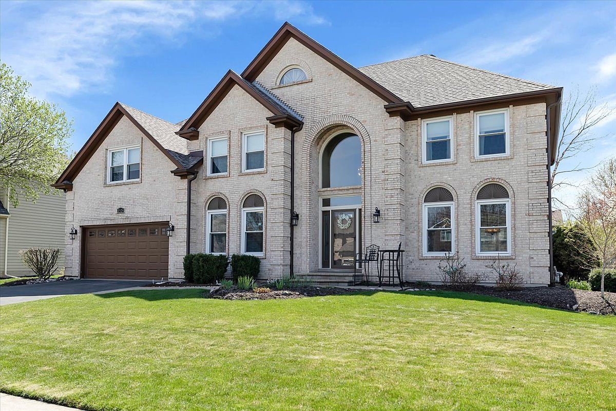 1524 Conan Doyle Rd, Naperville, IL 60564 Zillow
