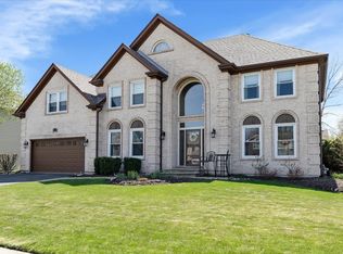 1524 Conan Doyle Rd, Naperville, IL 60564