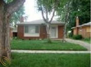 9034 Riverview Ave, Redford, MI 48239