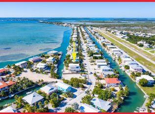 648 Caribbean Dr E, Summerland Key, FL 33042