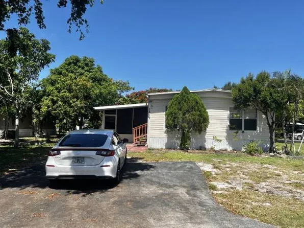 1617 NW 23rd St #645, Boynton Beach, FL 33436