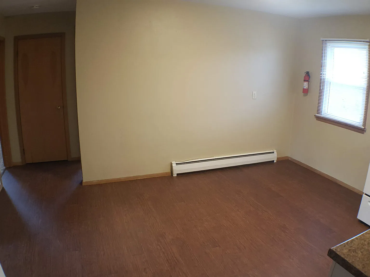 2 bed, $875 — Photo 3