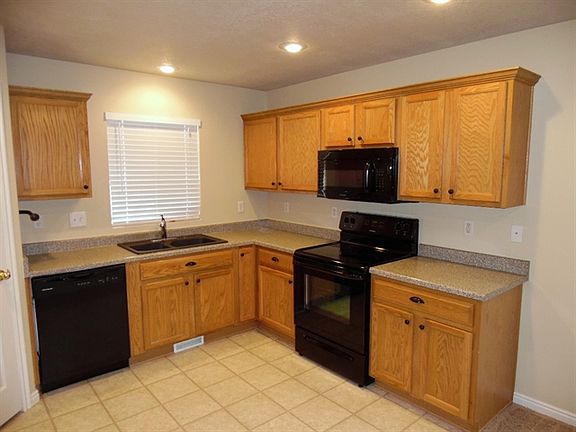 3rd image of 10522 S Cedar Wood Ln