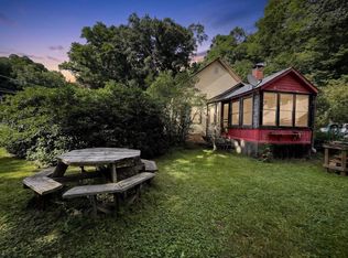 1892 Us Route 5, East Dummerston, VT 05346