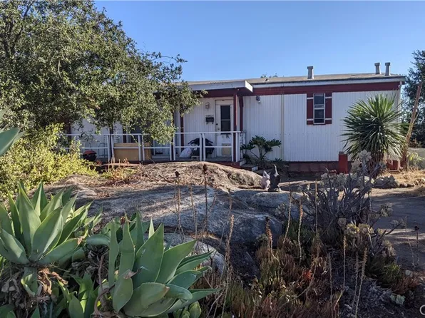 29348 Mactan Rd, Valley Center, CA 92082