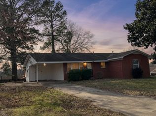 693 Bonwood Ave, Memphis, TN 38109