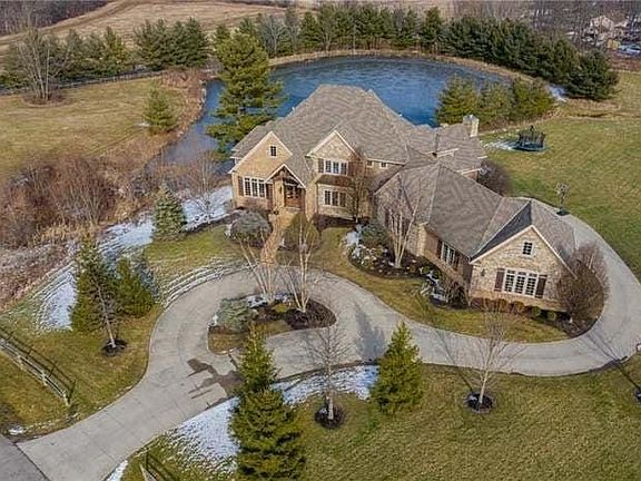 5th image of 6755 River Forest Dr