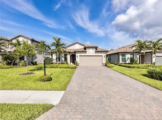 19896 Beechcrest Pl, Estero, FL 33928