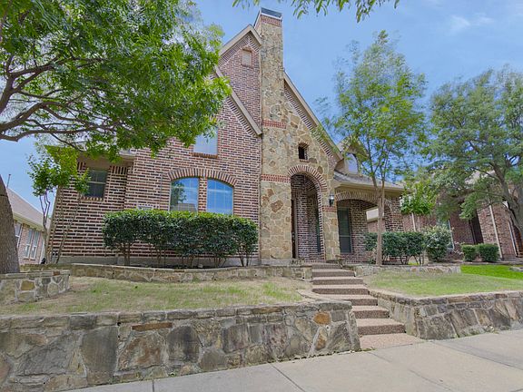 4th image of 3223 Bainbridge Ln