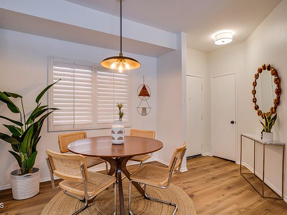 5th image of 201 S Oak Knoll Ave #106
