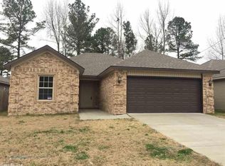 1308 Lee Mac Dr, Jacksonville, AR 72076