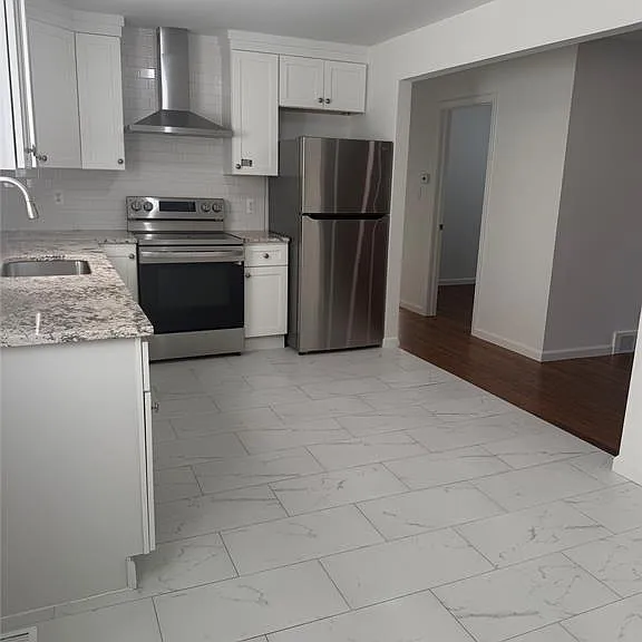 32627 Dowland Dr — Photo 5