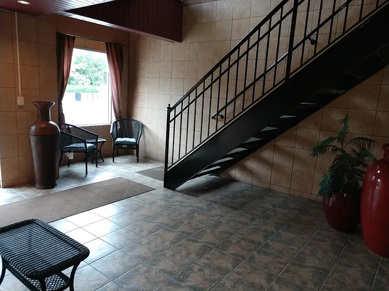 817 Chicago Ave #1 — Photo 26
