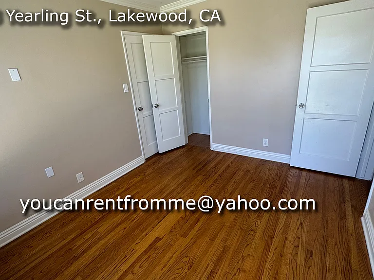 Middle Bedroom