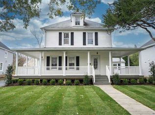 95 Carley Ave, Huntington, NY 11743