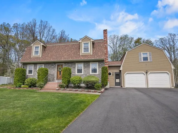 198 Dexter St, Attleboro, MA 02703