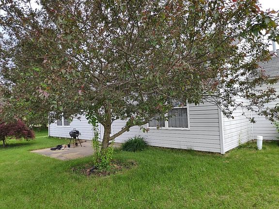 3rd image of 3117 Clemson Ct