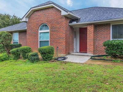 1917 N Arbor Rose Dr, Grand Prairie, TX, 75050