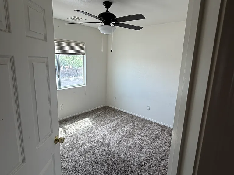 9486 Oro Bullion St — Photo 8