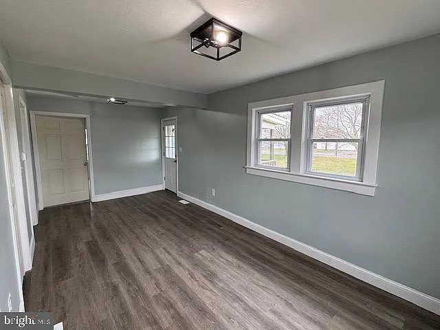 2185 E Wheat Rd #D — Photo 13