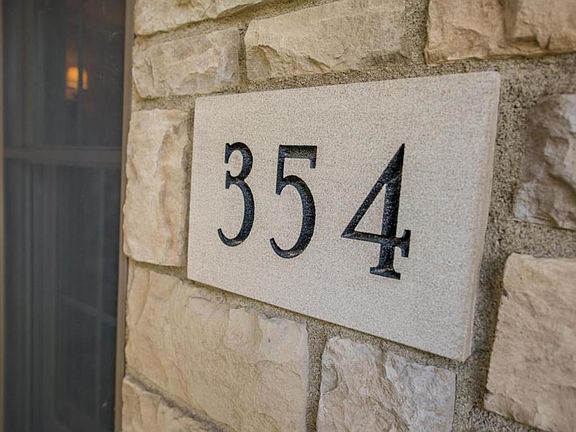 3rd image of 354 Blue Jacket Cir
