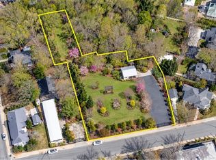 120 Rawley Ave, Mount Airy, NC 27030