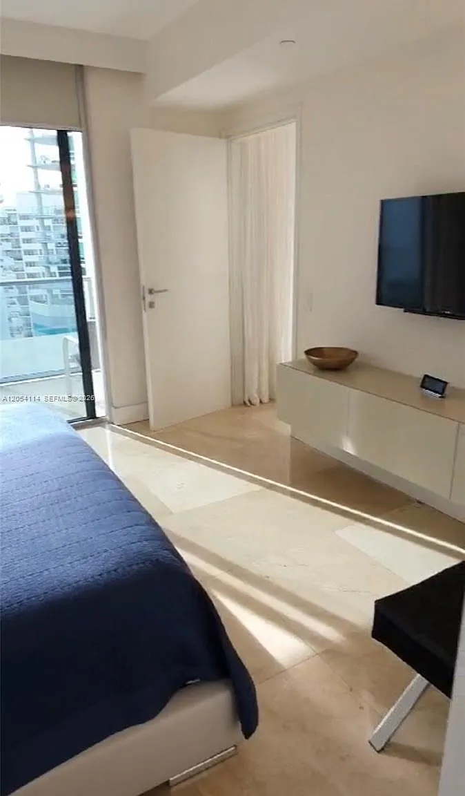 Brickellhouse Condo — Photo 4
