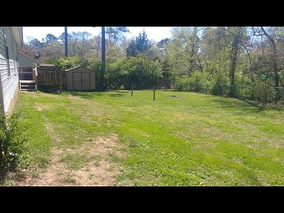 2nd image of 2253 Deerwood Rd