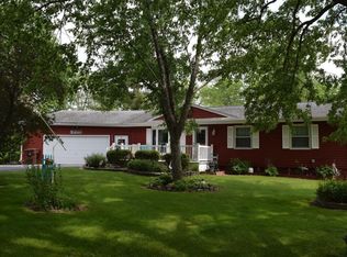 704 Richers Dr, Denmark, IA 52624