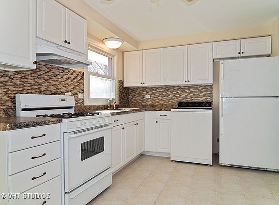 4th image of 1509 Somerset Ln