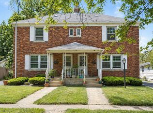 305 Beverly Pl, Munster, IN 46321