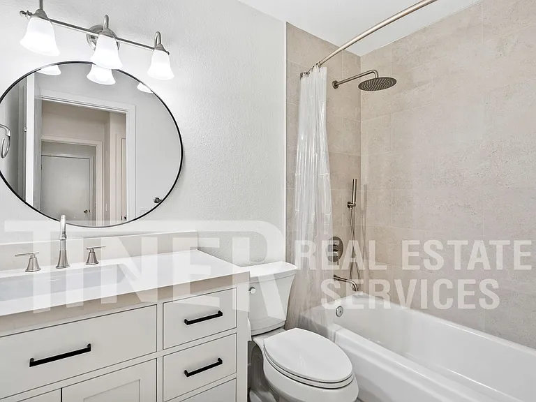 3421 Cobblestone Dr — Photo 17