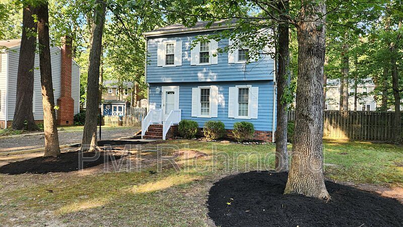 1st image of 4705 N Lakefront Dr