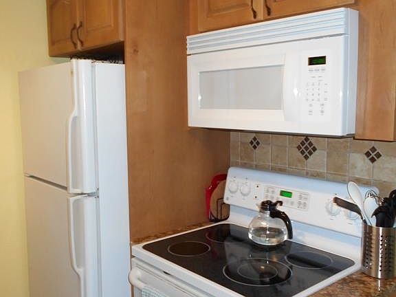 4th image of 2307 W Norfolk St
