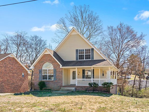 3rd image of 522 Turner Reynolds Ct