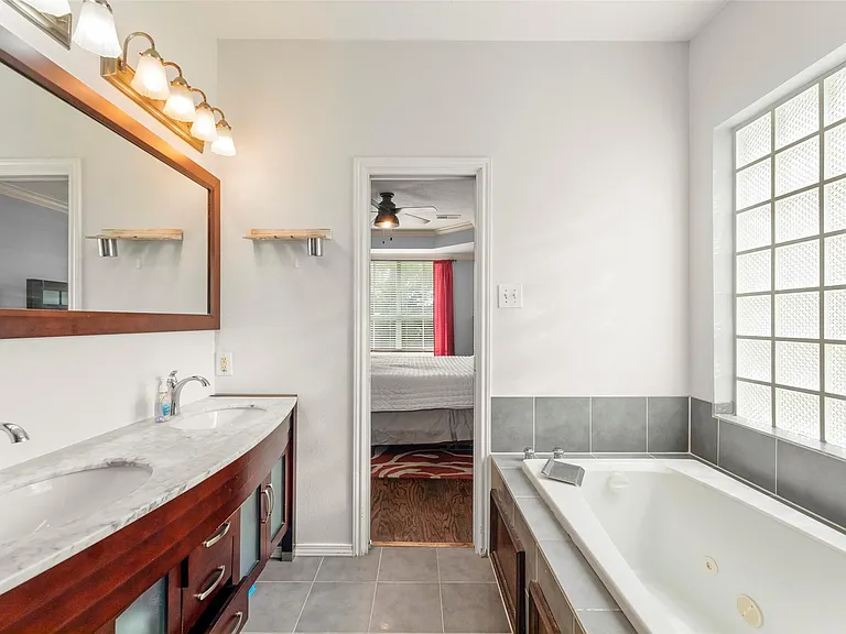 44 Parkway Pl — Photo 19