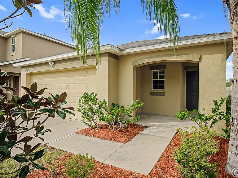 6529 Trent Creek Dr — Photo 3