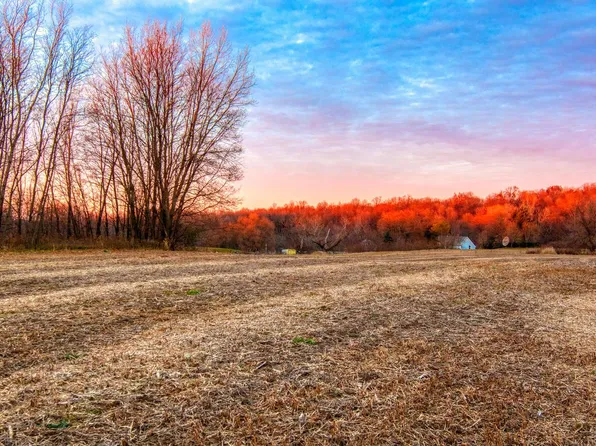 Lt1 NEYA TI HILL, West Bend, WI 53095
