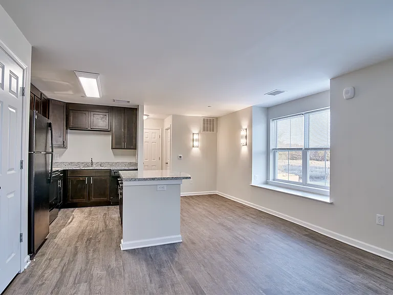 2712 Merritt Mill Rd — Photo 16