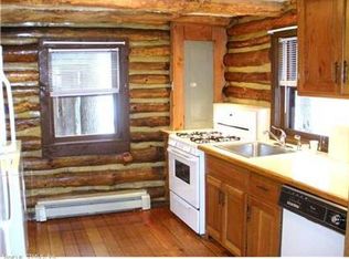 30 Oak Hill Ln, Woodstock, CT 06281